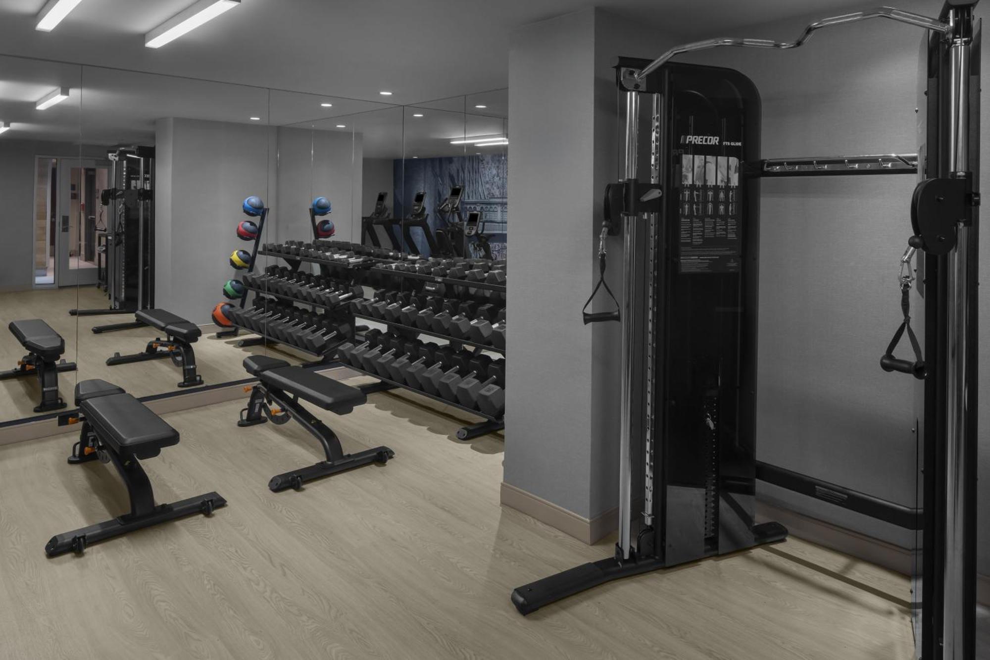 Cambria - Chelsea Khách sạn 4*