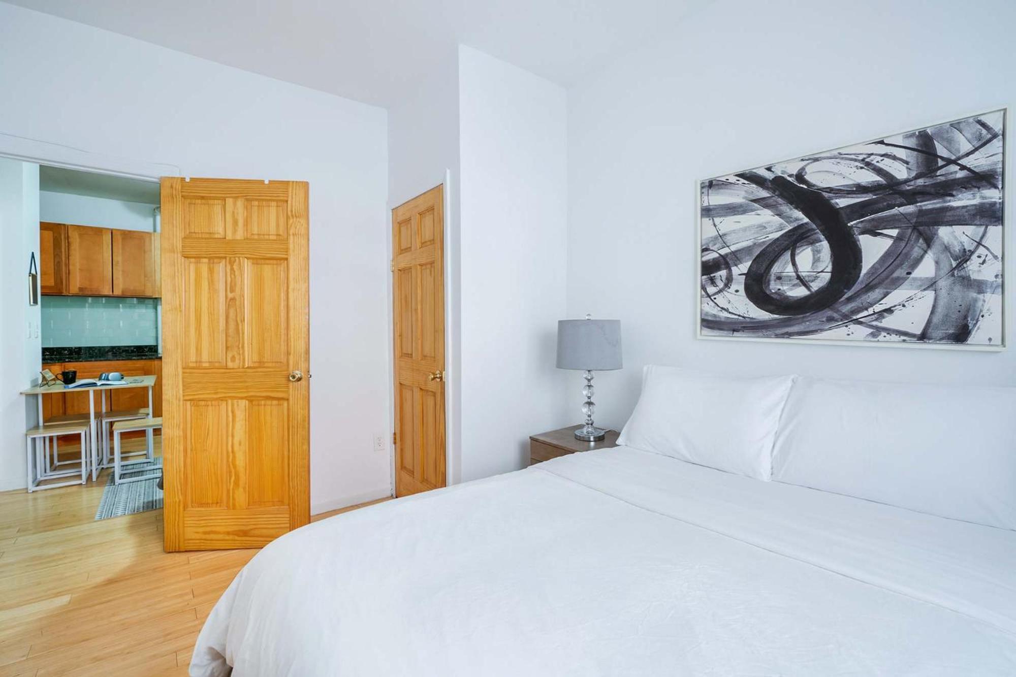 102-1a Value 2br Near Park Căn hộ