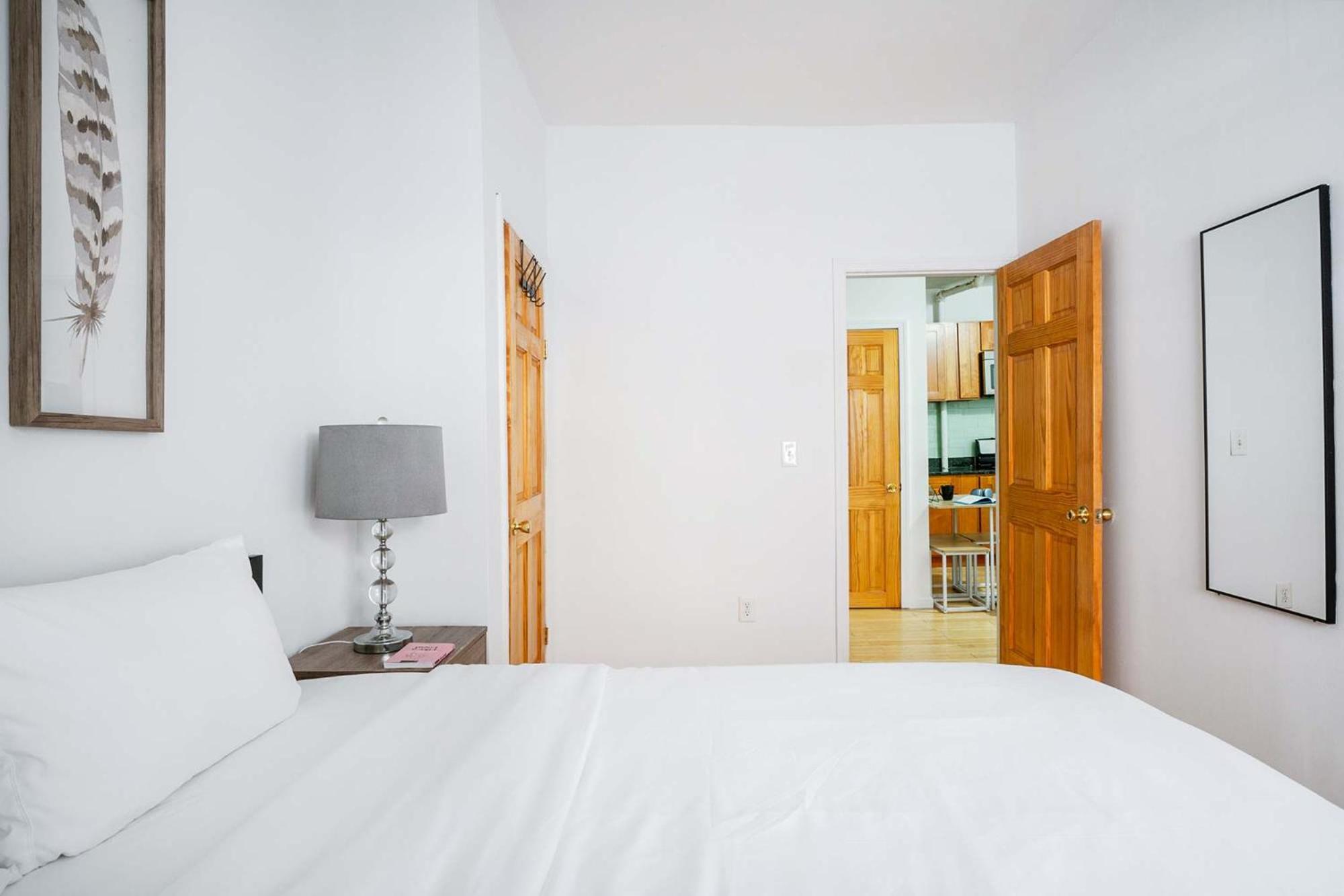 Căn hộ 102-1a Value 2br Near Park