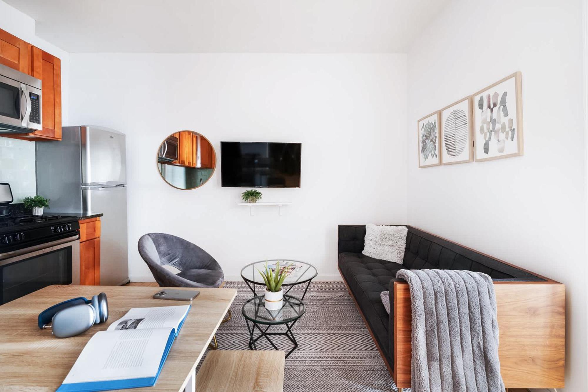 102-1a Value 2br Near Park Căn hộ