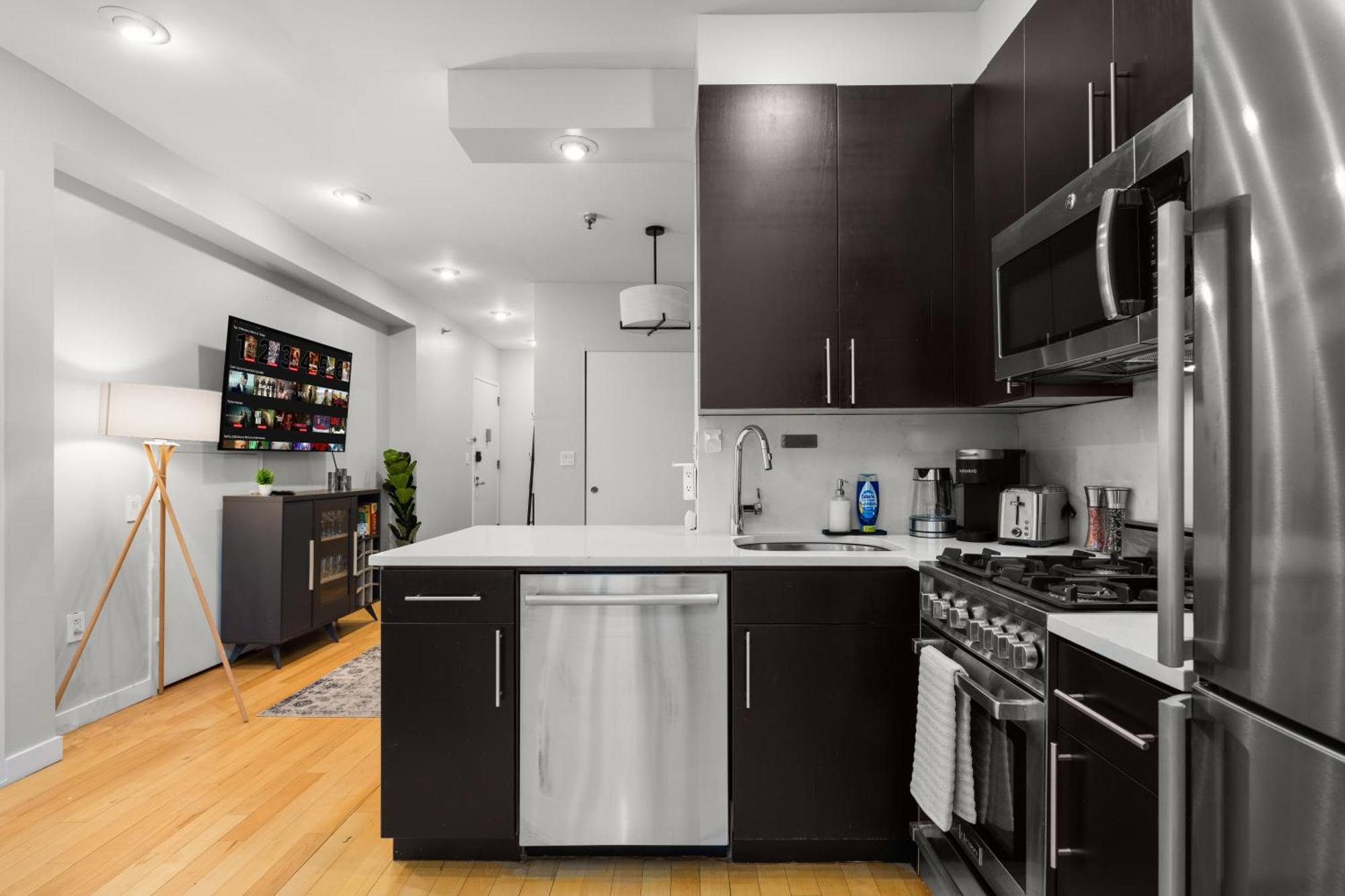Apartment Stylish 2br In The Heart Of East Village New York
