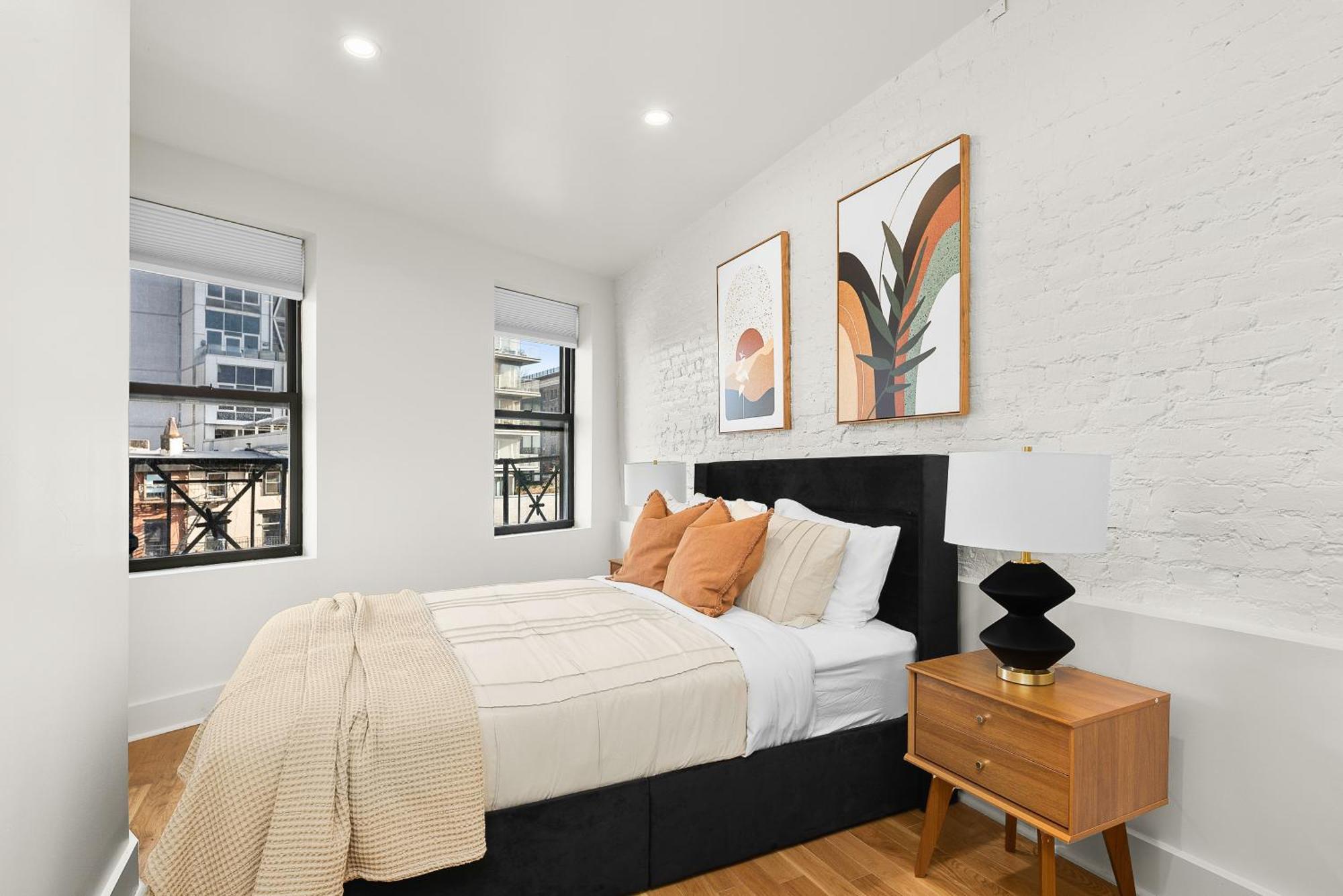 Căn hộ Prime Nyc Location 4br Spacious Haven