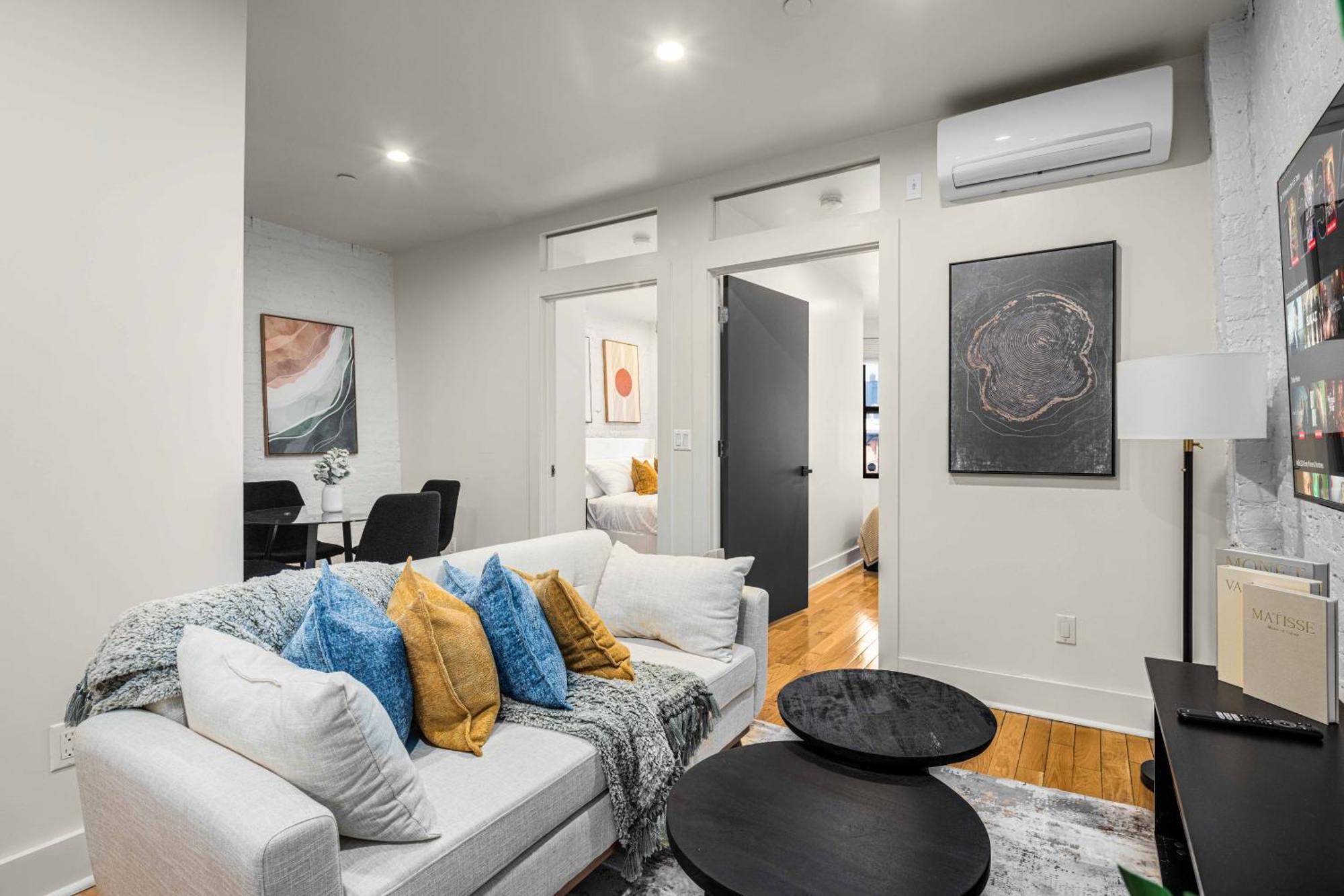 Căn hộ Prime Nyc Location 4br Spacious Haven *