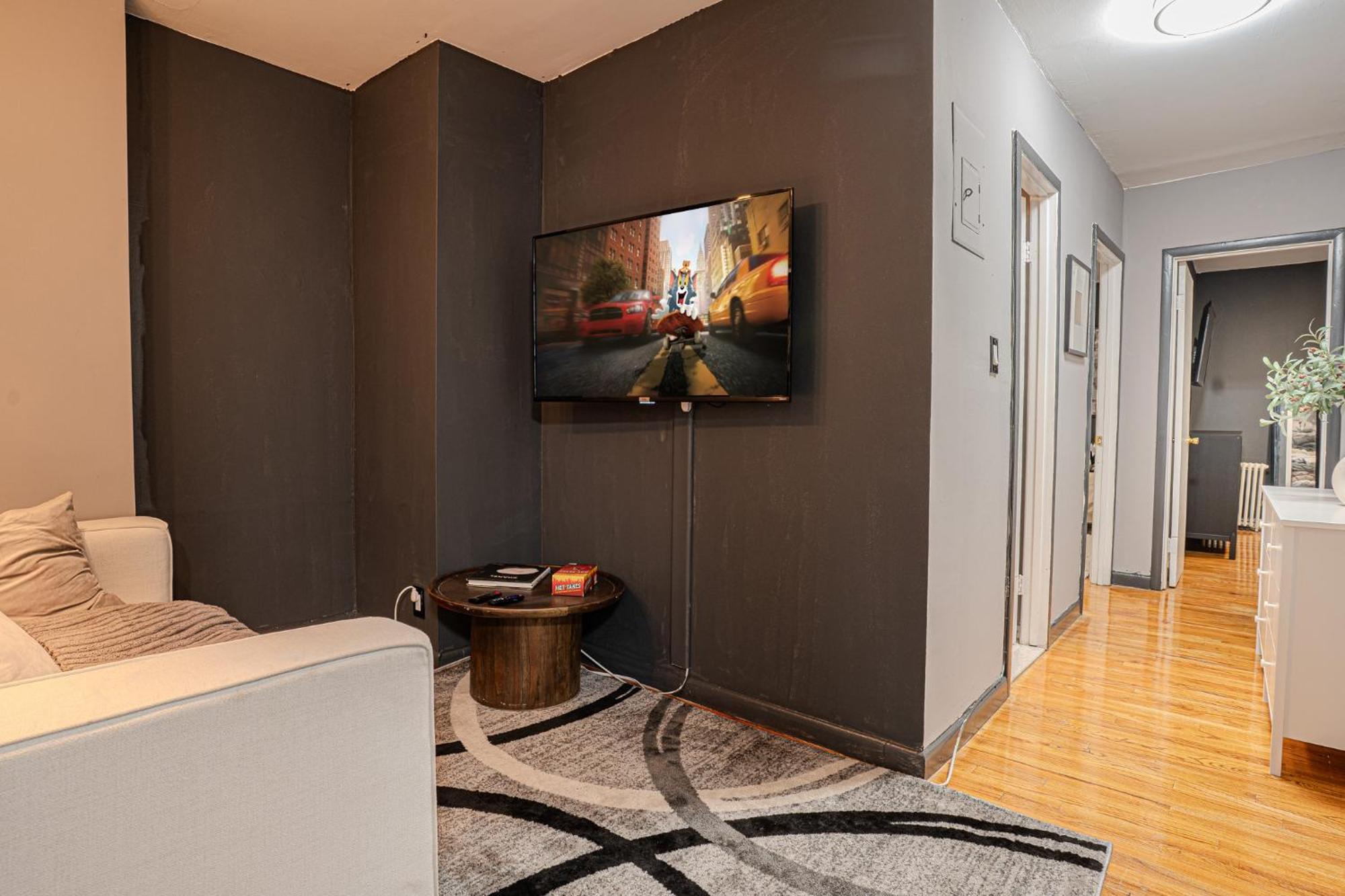 Stylish 3bd Near Empire * New York