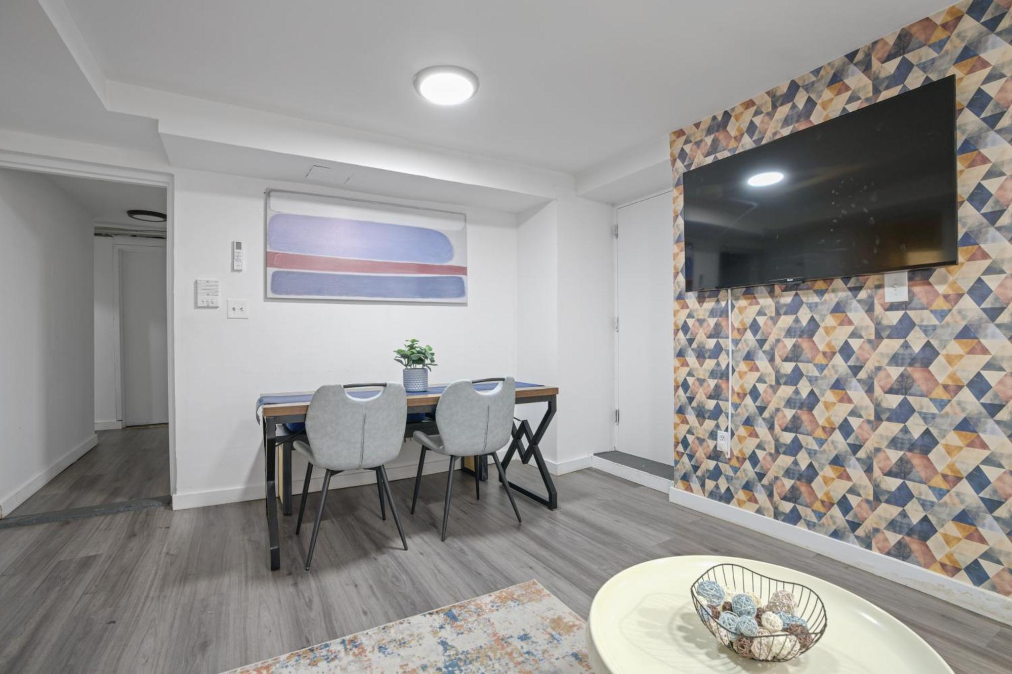3bd Cozy Unit Next To Park *