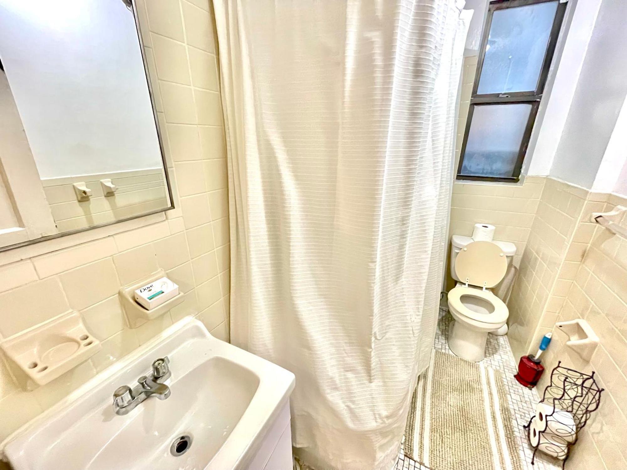Apartment Rooms By Month In Manhattan