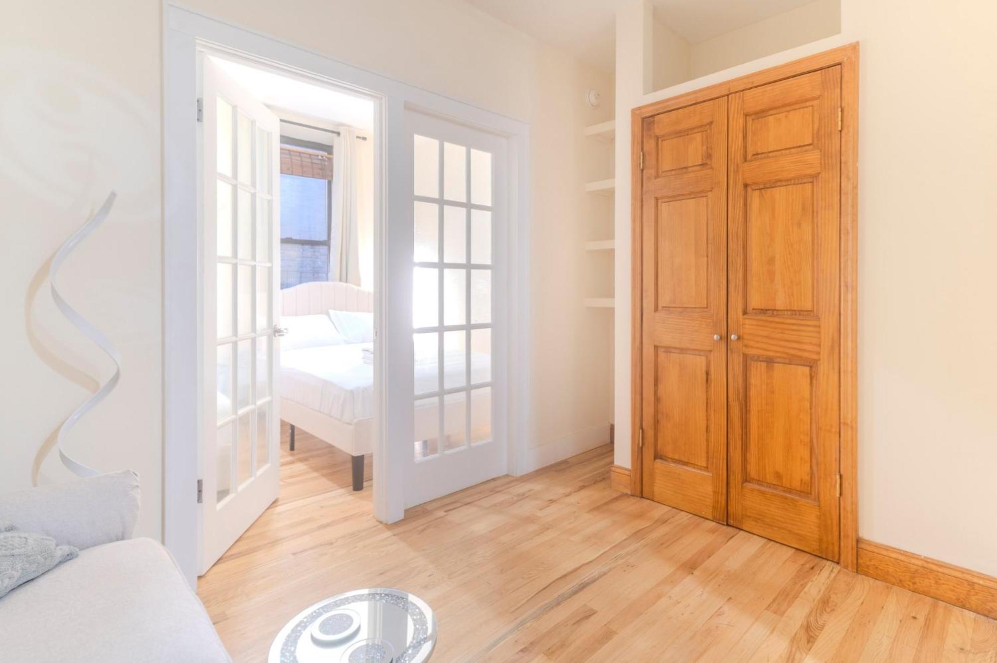 East Village Center W Full Amenities Great Location Apartment New York