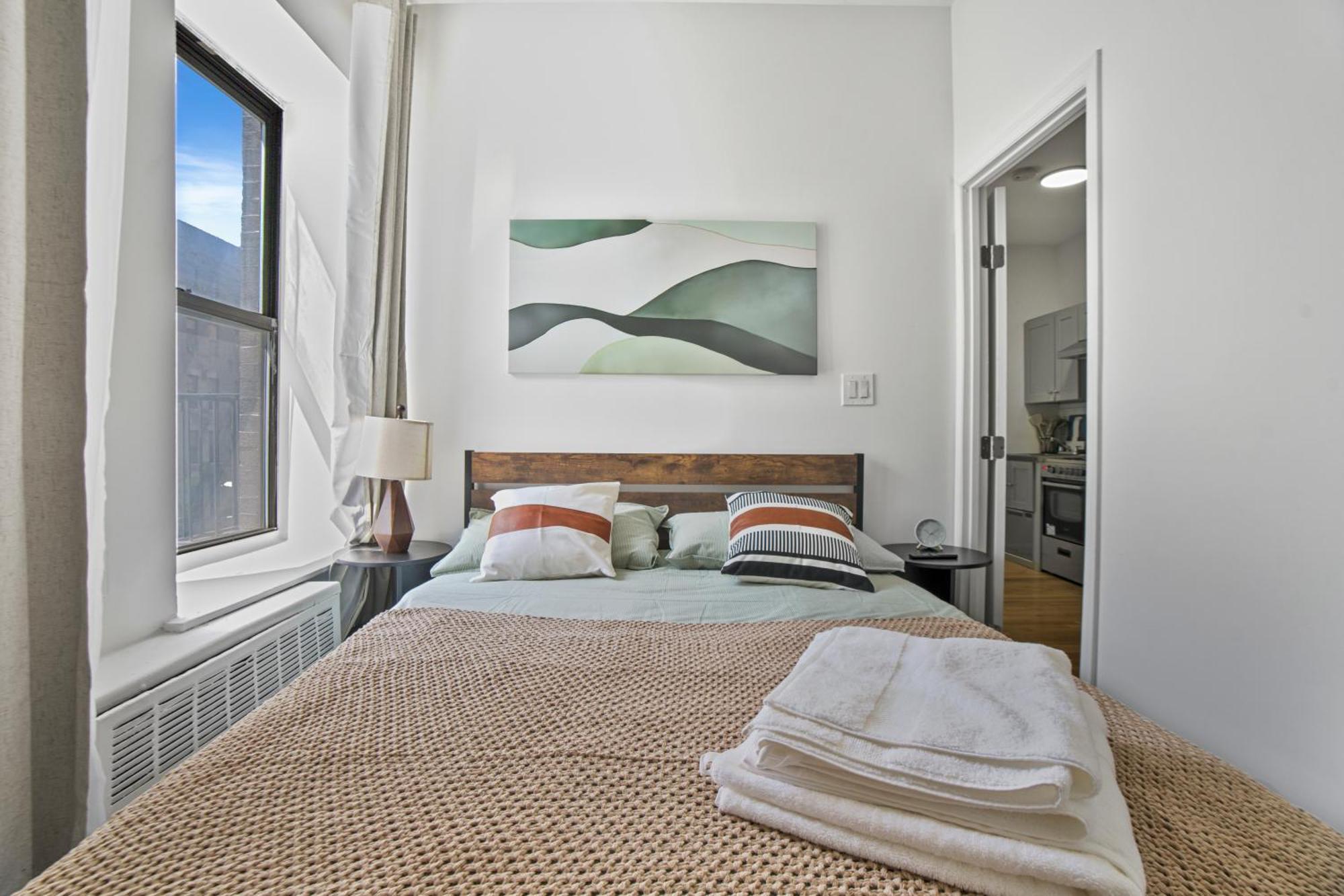 Designer 2 Bedroom Comfort Near Central Park New York