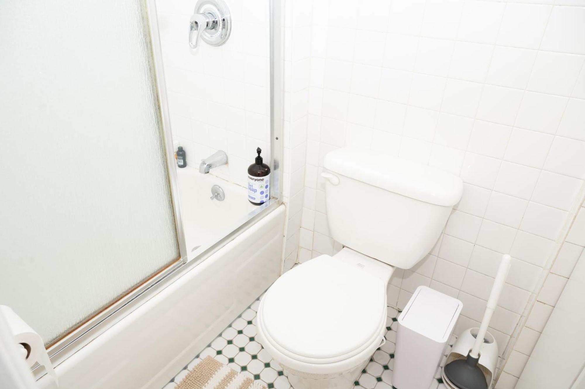 East Village Center W Full Amenities Great Location Apartment *