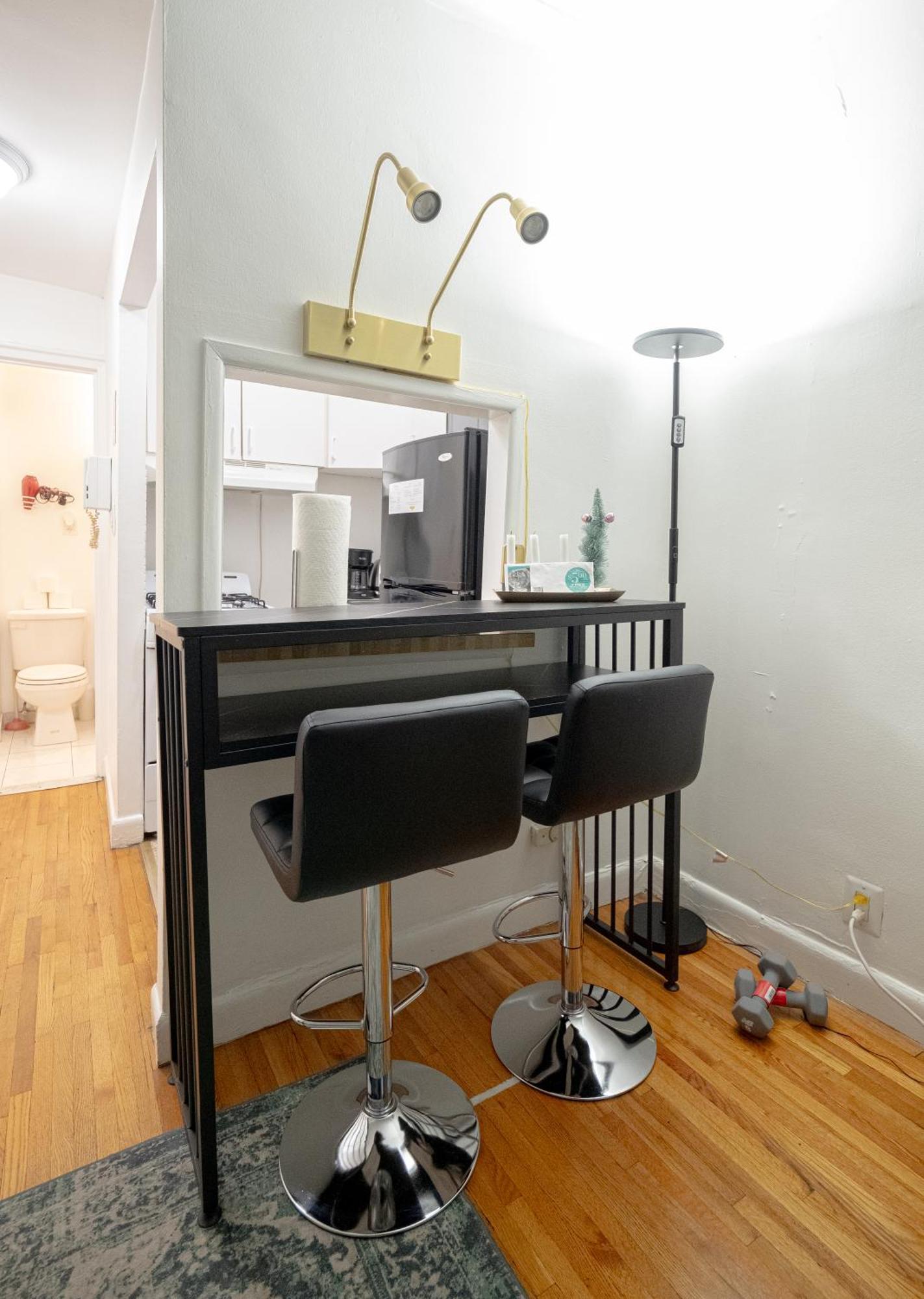 Close To Park, Lenox Hill & Ny Presbyterian