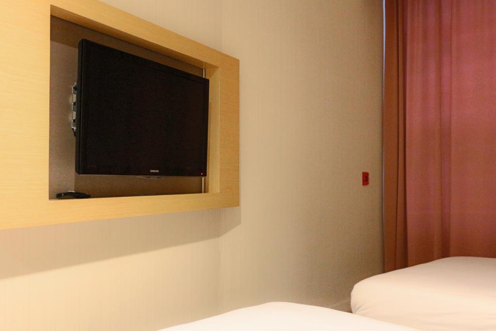 Verite Hotel 3*