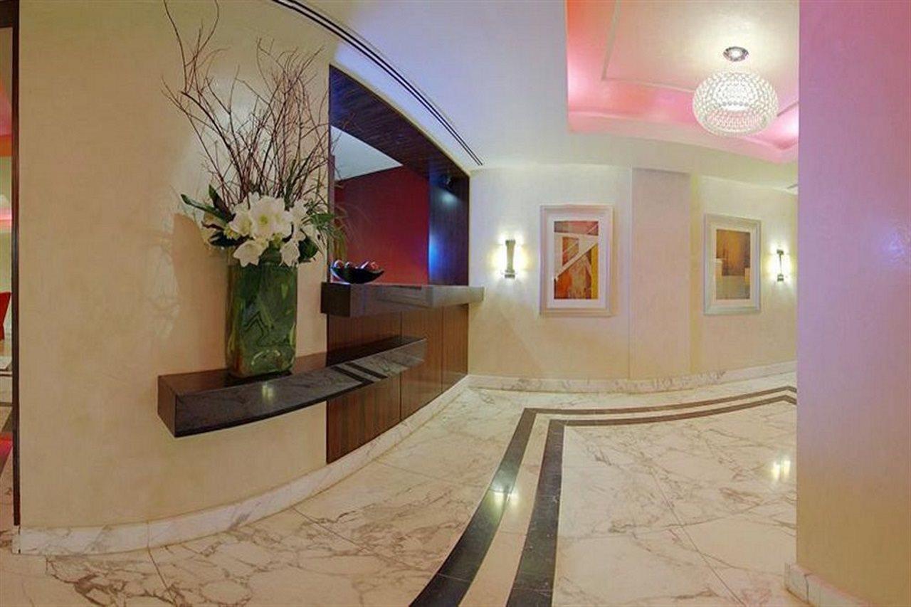 Khách sạn Aura Times Square Newly Renovated New York