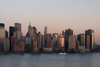 Khách sạn Cesar At Harborside New York