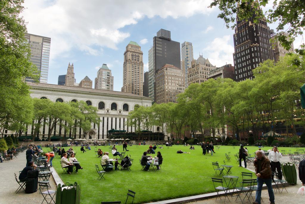 Bryant Park Extended Times Square Nova York