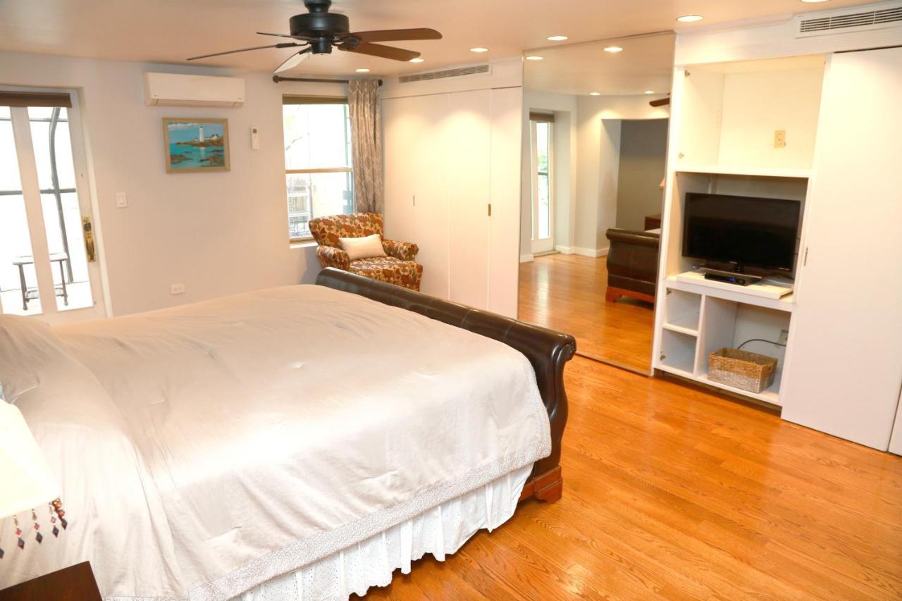 Manhattan Brownstone Apartment