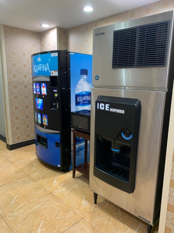 Khách sạn Gwb 4*