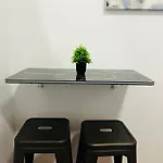 2Bd-2Ba Theater District