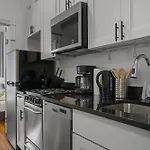 Upscale 2Br Home