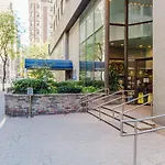 Midtown 1Br W Gym Doorman Nr Central Park Nyc-510