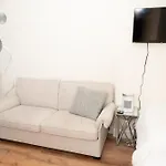 East Village Center Apartment W Full Amenities Great New York Location