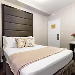 Hotel Alexander
