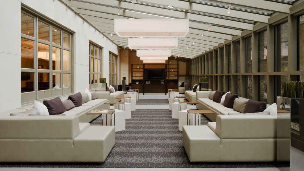 Element Times Square West Khách sạn 4*