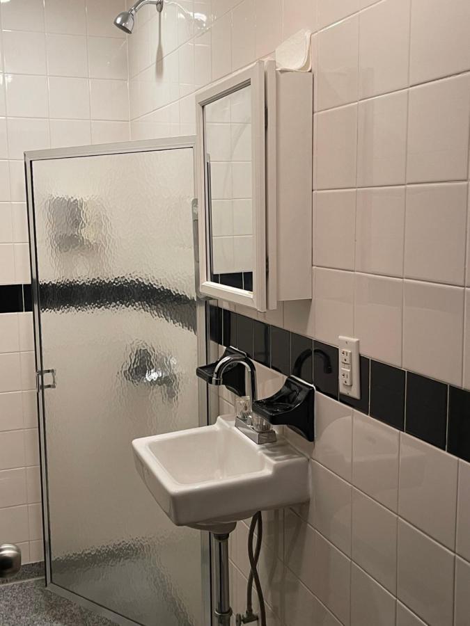Chelsea Nyc Khách sạn 2*