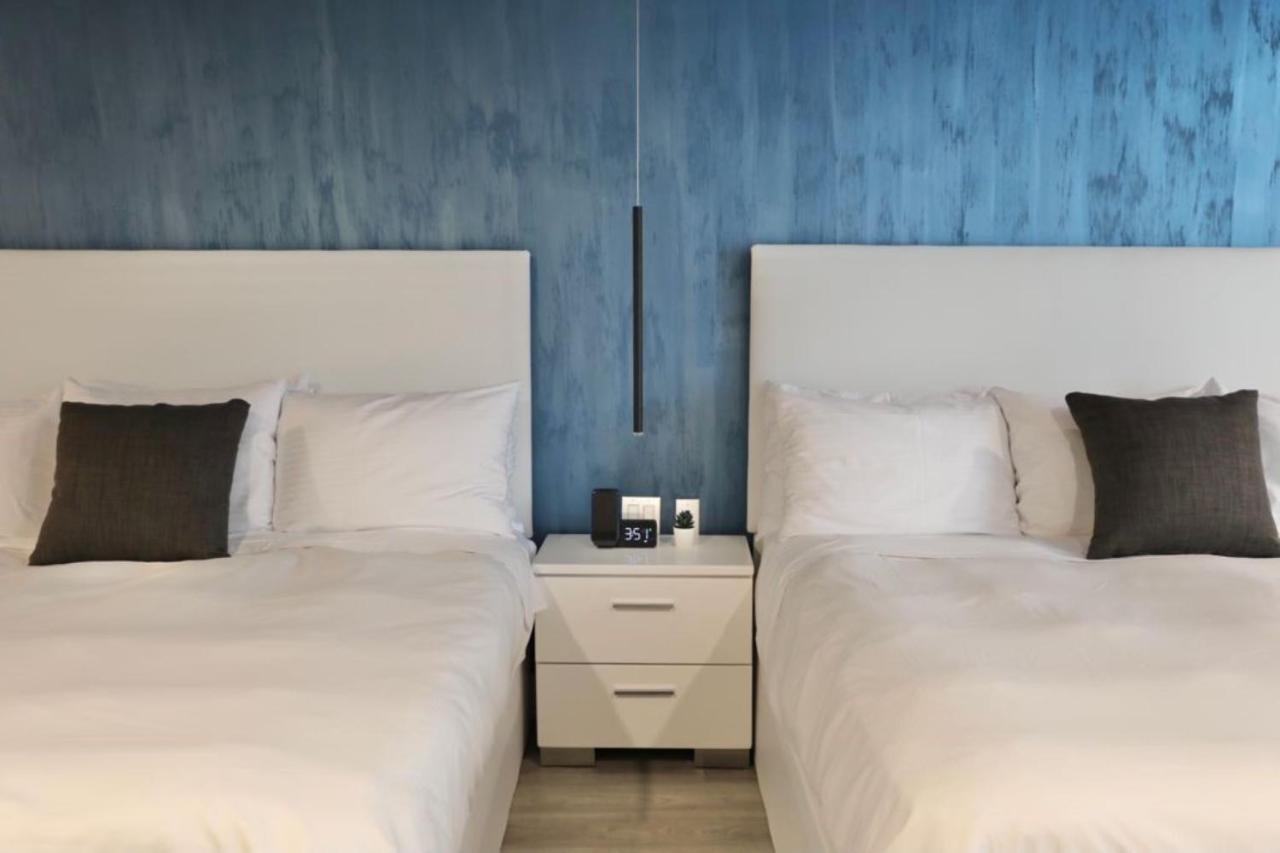 Global Luxury At The Arches Khách sạn 4*