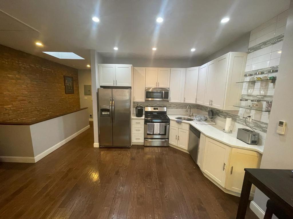 Apartamento Halsey Manor: Luxurious 2-bedroom