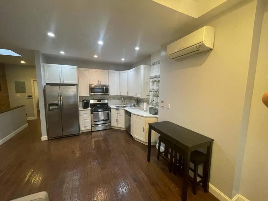 Apartamento Halsey Manor: Luxurious 2-bedroom Nova York