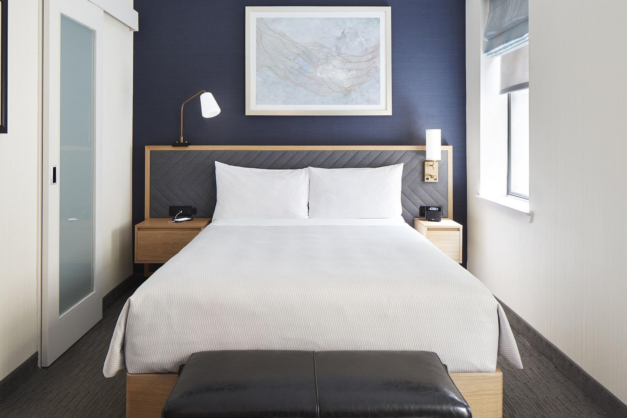 Newly Renovated At Club Quarters Times Square, Hotel 4*