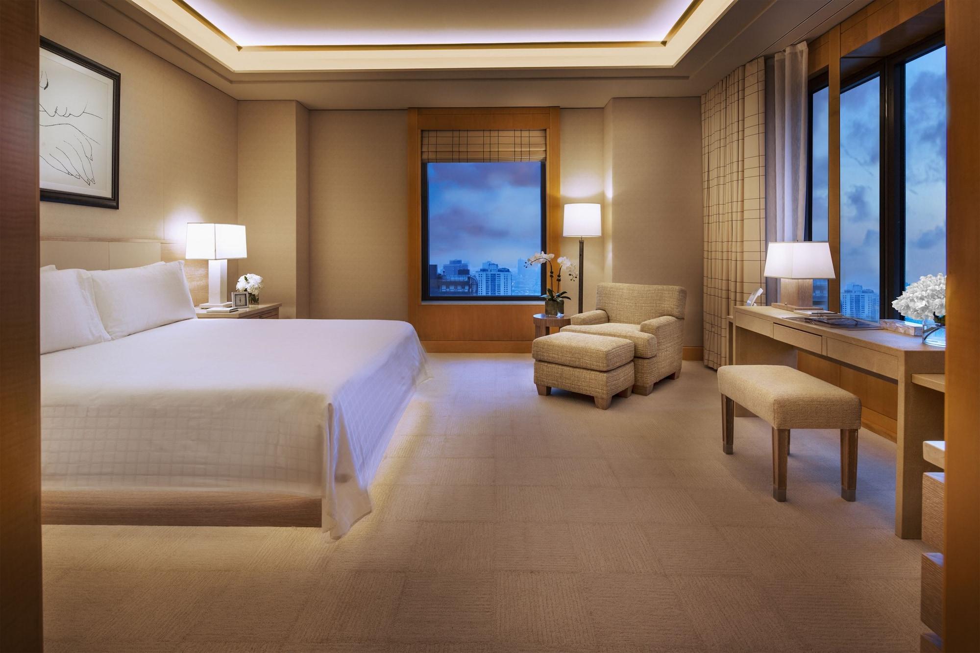 Four Seasons Khách sạn