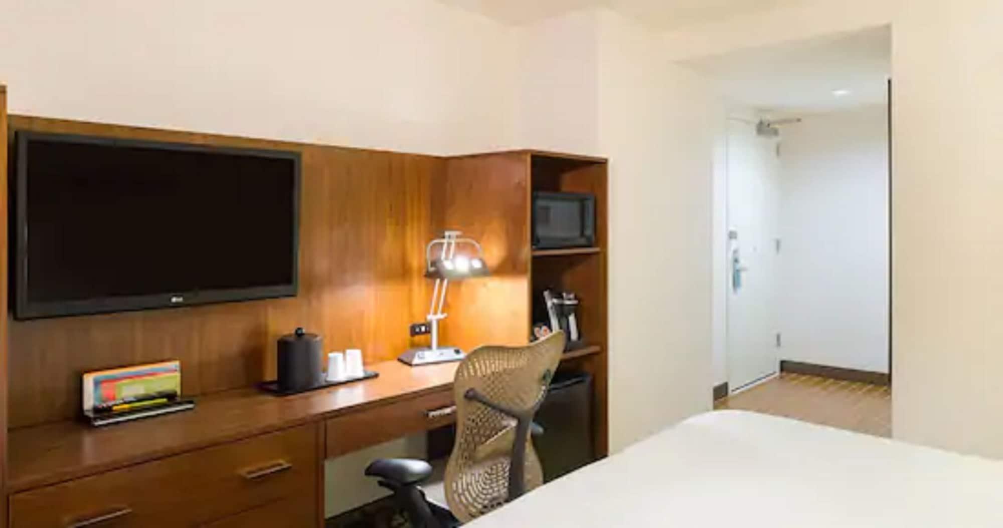 Hilton Garden Manhattan Midtown East Khách sạn