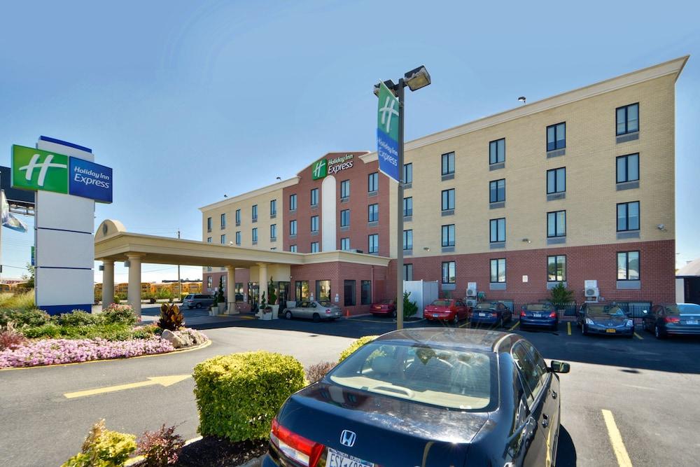 Khách sạn Express Kennedy Airport, An Ihg 3*