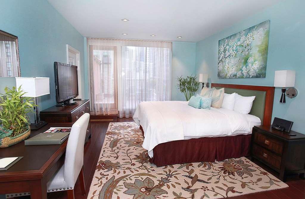 Khách sạn San Carlos 4*