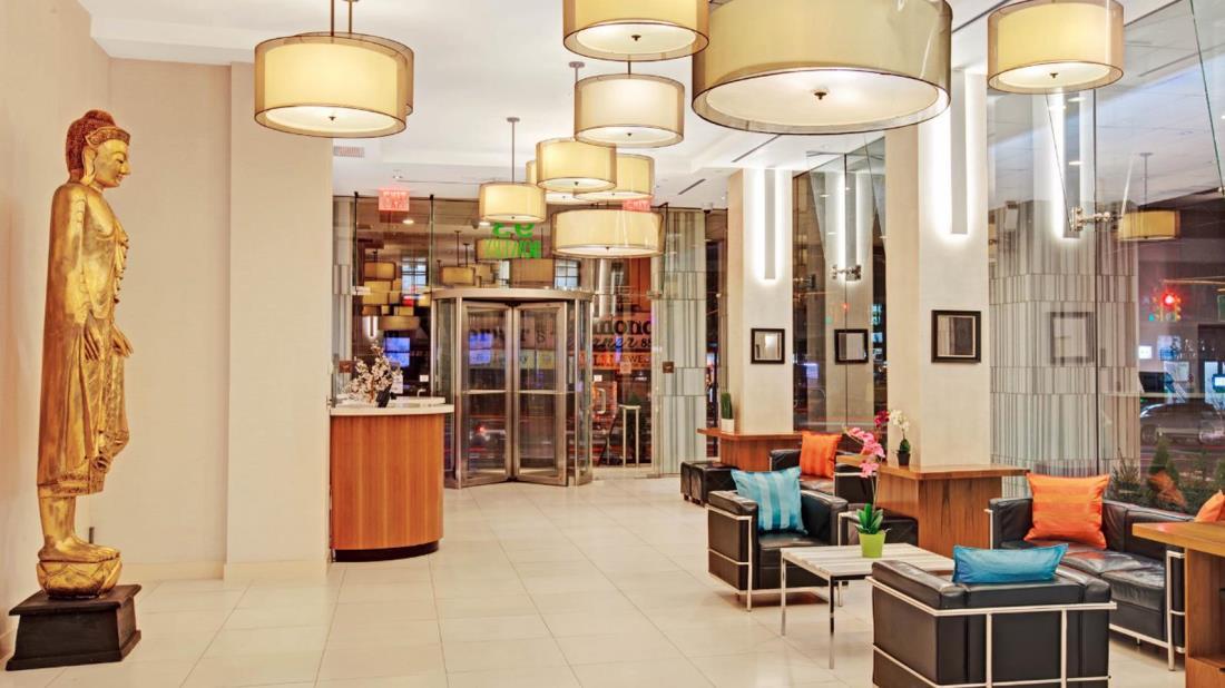 Wyndham Garden Chinatown Khách sạn