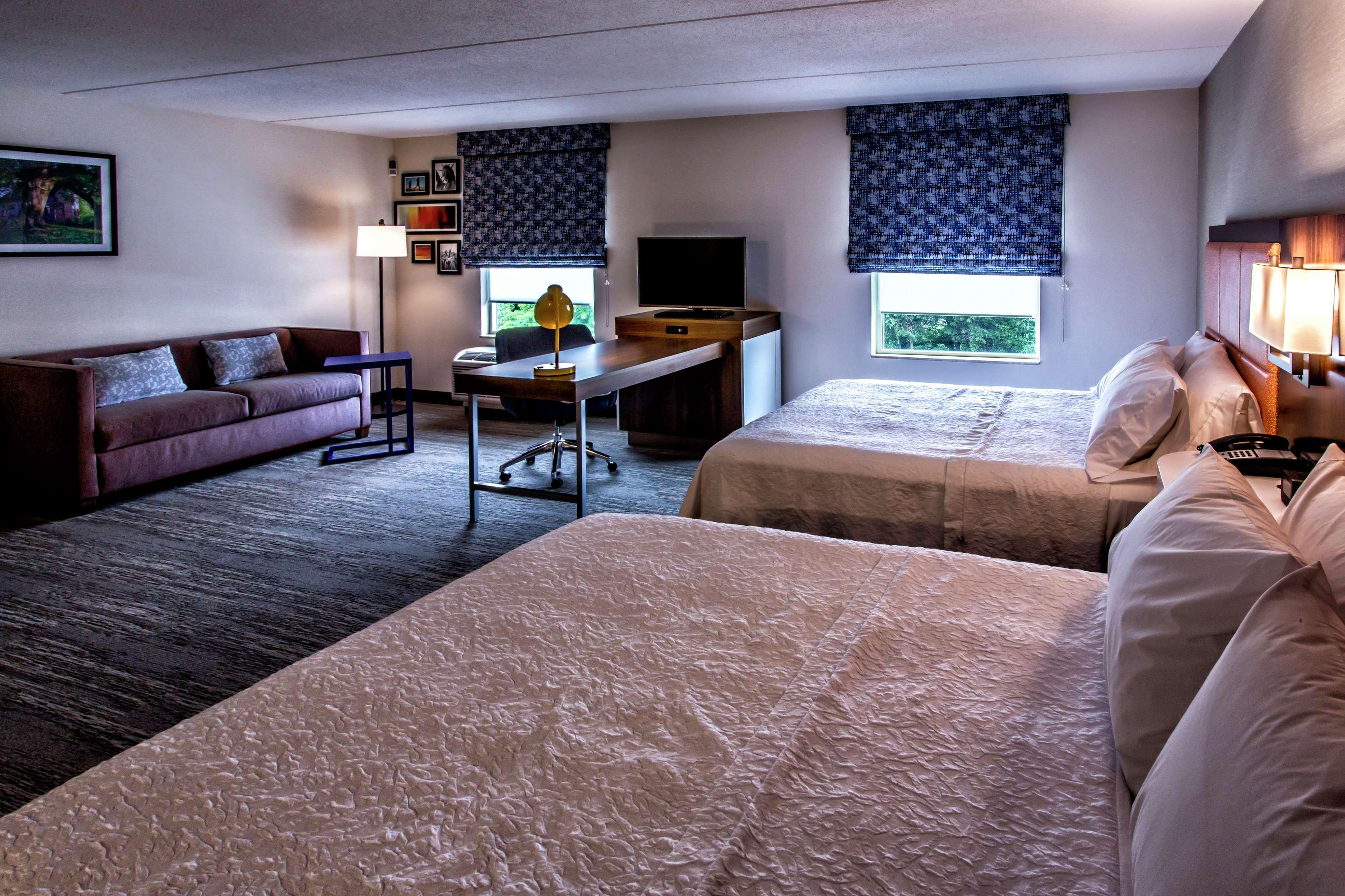 Hampton & Staten Island Khách sạn 3*