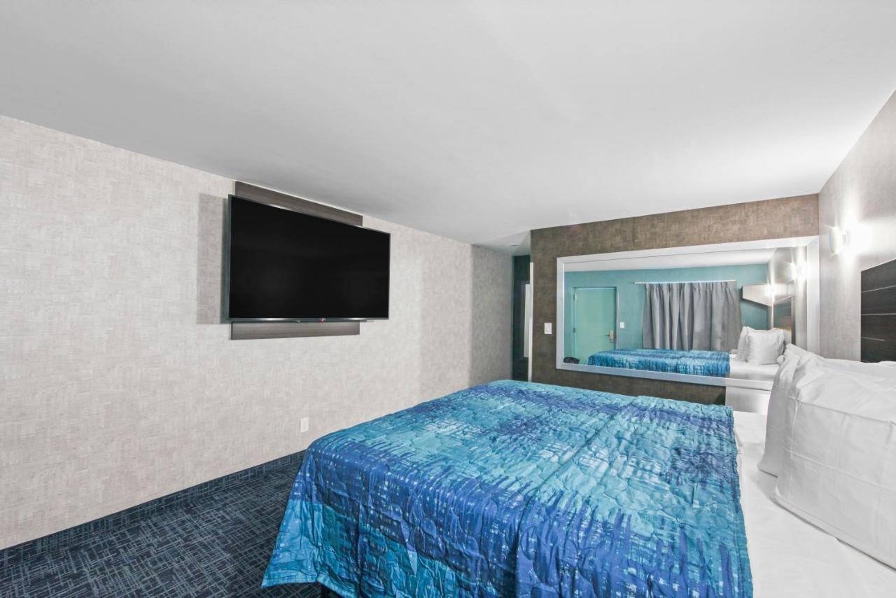 Khách sạn Opus Bronx Near Bay Plaza Mall New York