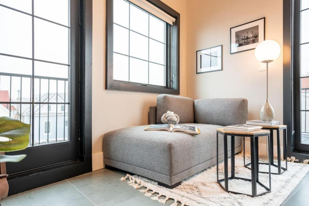 Căn hộ Chic Mezzanine Loft With Rooftop And Shoreline Nearby At 