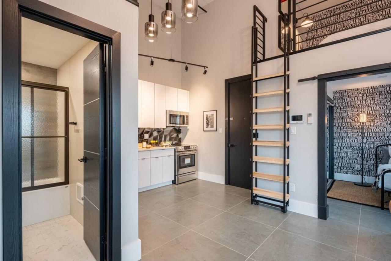 Căn hộ Chic Mezzanine Loft With Rooftop And Shoreline Nearby At 