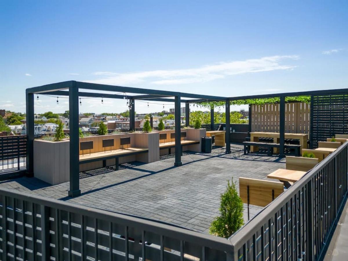 Căn hộ Chic Mezzanine Loft With Rooftop And Shoreline Nearby At 