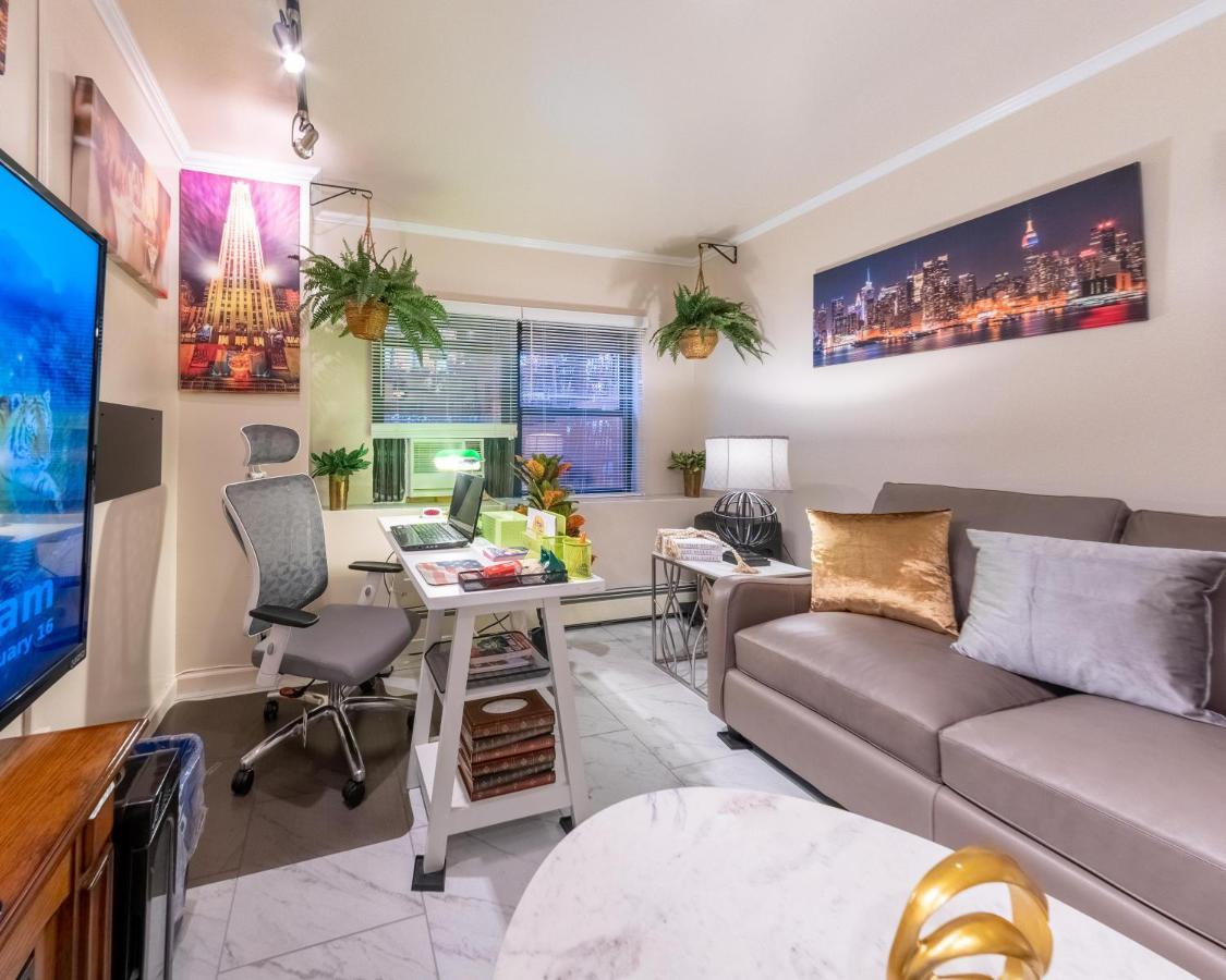Travel Nurse Hub: Extended For Professionals & Students Apartment