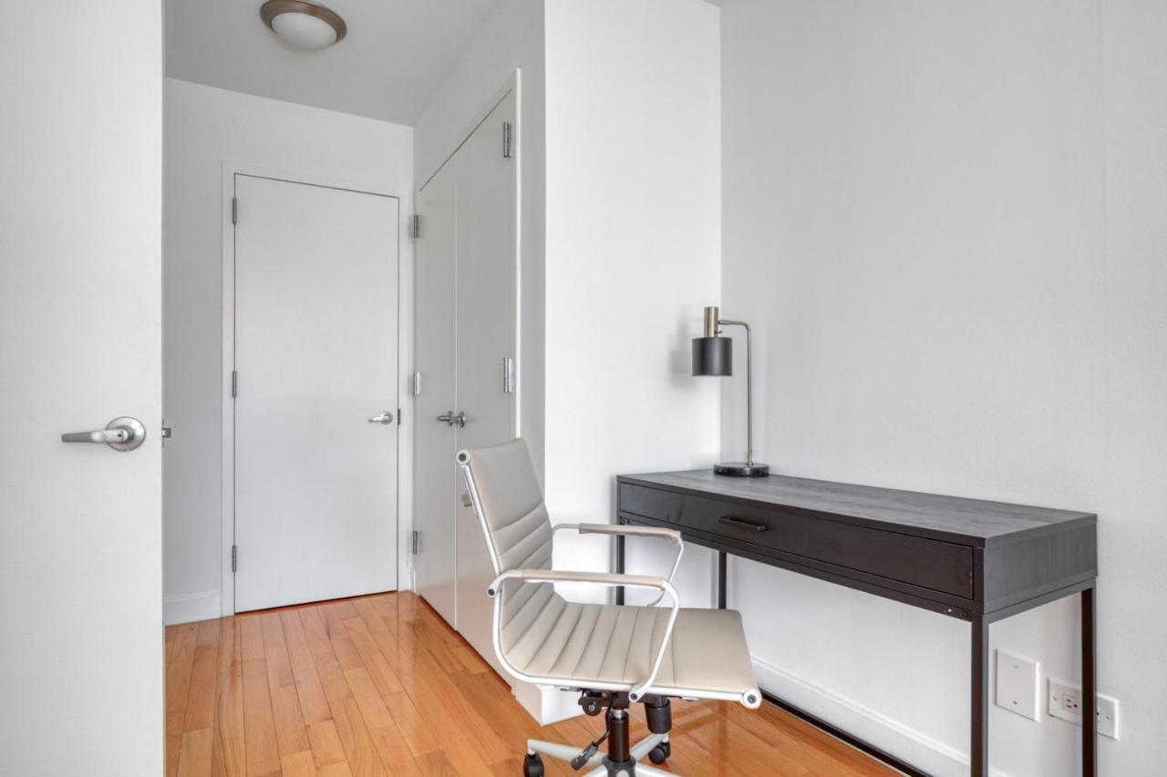 2br Nr Times Sq W Indoor Pool Gym Nyc-49 * Nova York