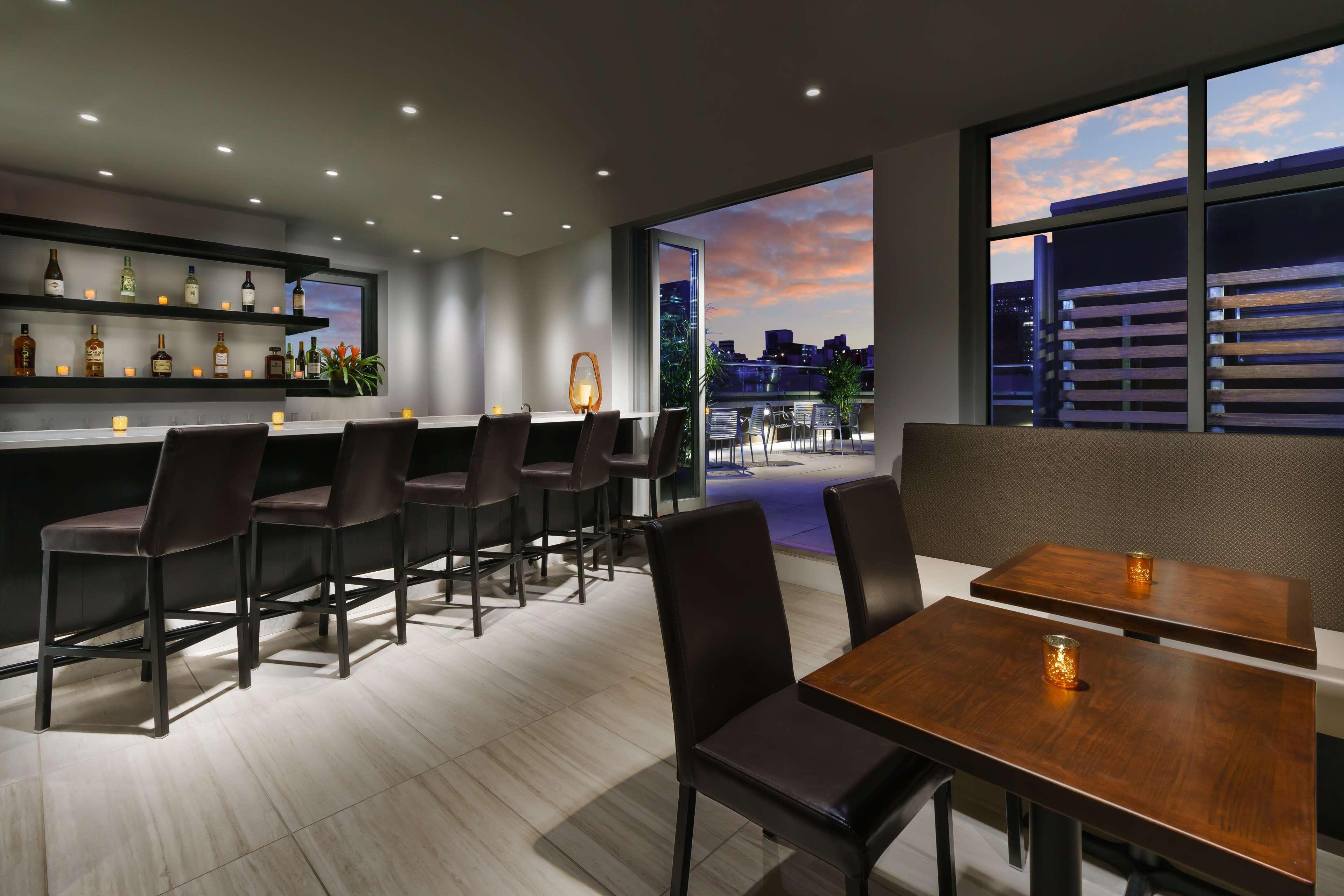 Khách sạn Doubletree By Hilton Times Square South