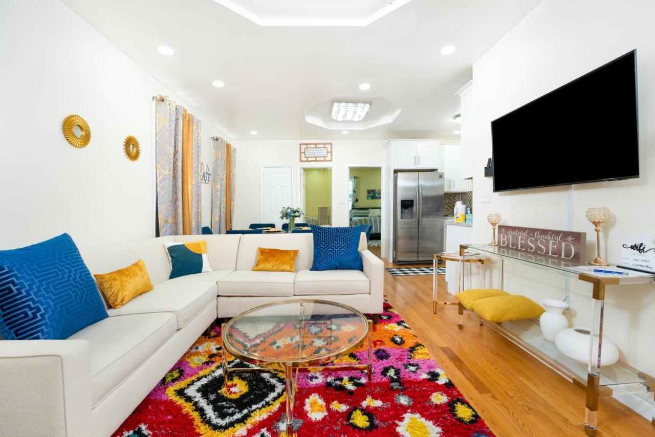 Căn hộ A Slice Of Paradise Awaits You! New York