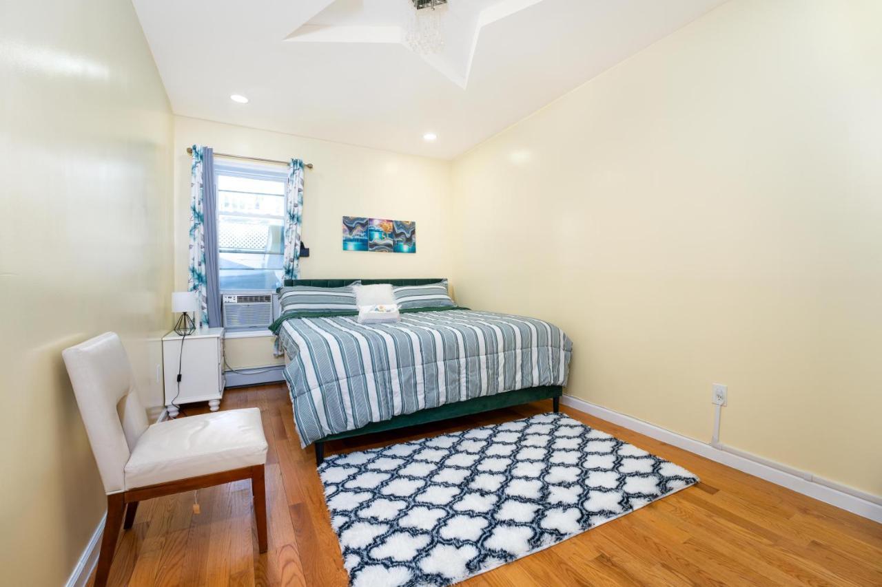 Căn hộ A Slice Of Paradise Awaits You! New York
