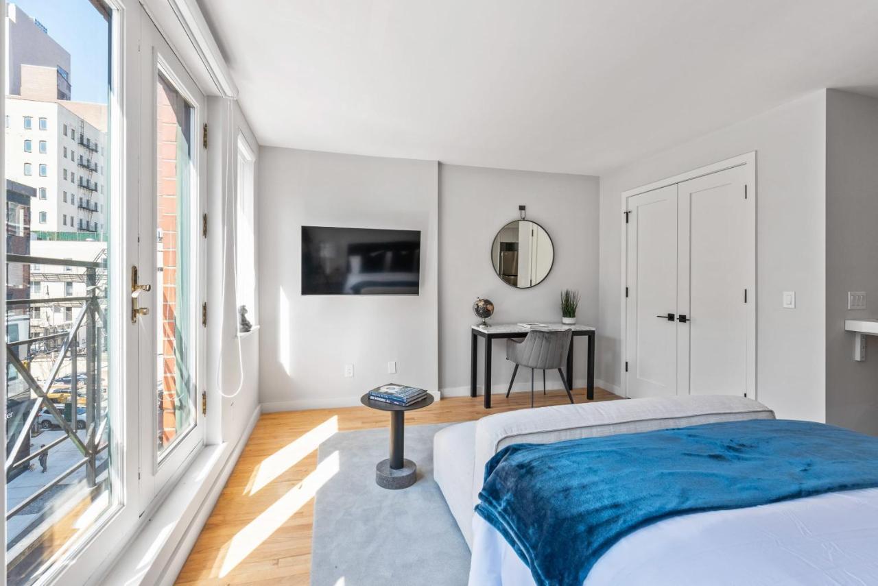 Nhà nghỉ Luxe Studio In Upper East Side With Charming Juliet Balcony