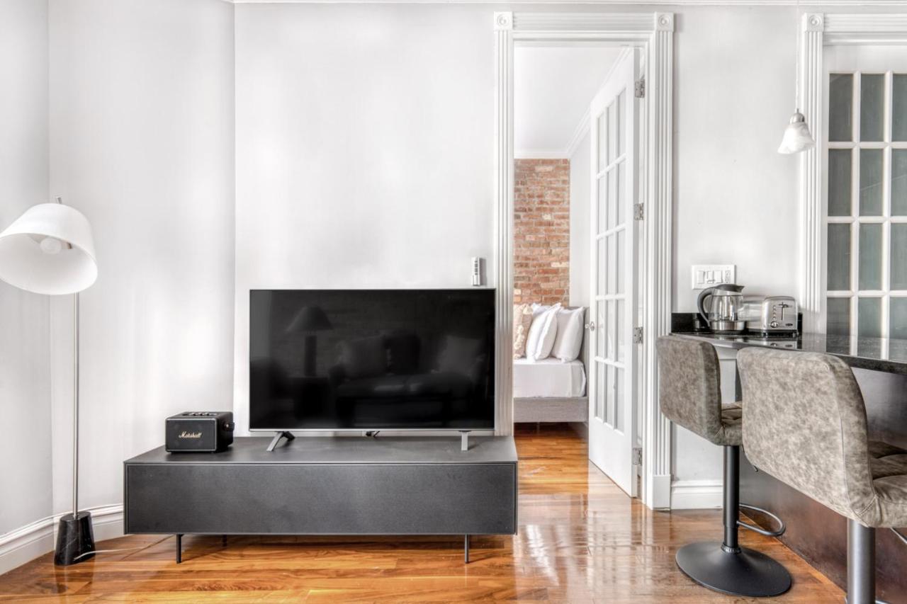 Soho 2br W Wd Balcony Nr Whole Foods Nyc-892 Apartamento *