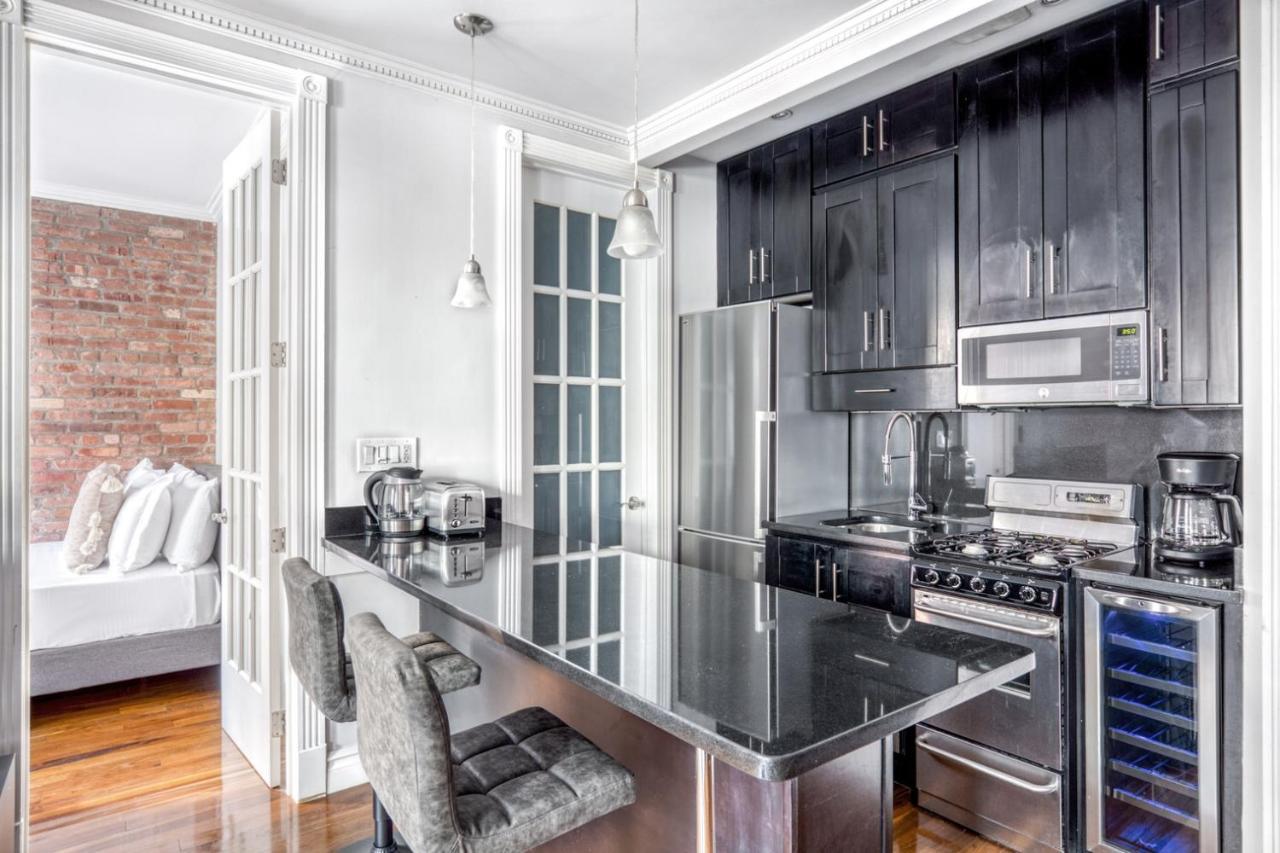 Soho 2br W Wd Balcony Nr Whole Foods Nyc-892 Apartamento