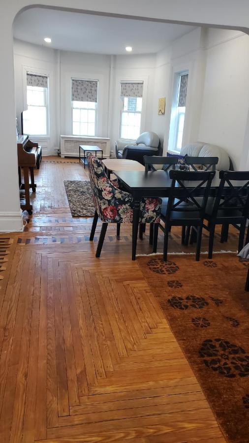 Gorgeous Victorian House!! Entire In Sam's Pousada Nova York